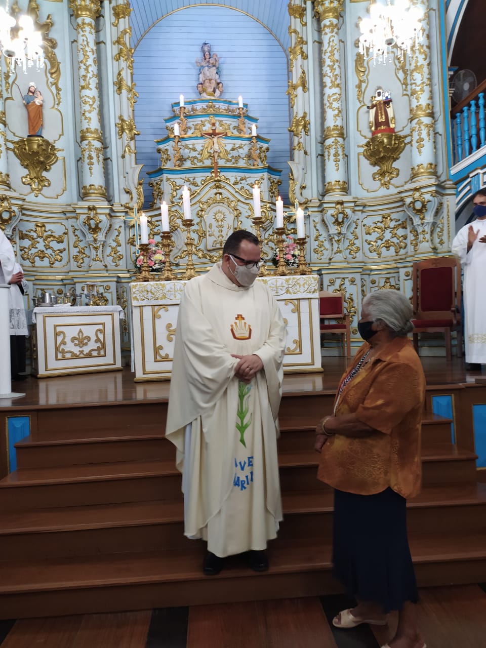 Paróquia/Santuário Diocesano Nossa Senhora de Nazaré - Nazareno Diocese São  João del-Rei MG : 1º Dia da Solene Novena em Honra a Maria de Nazaré